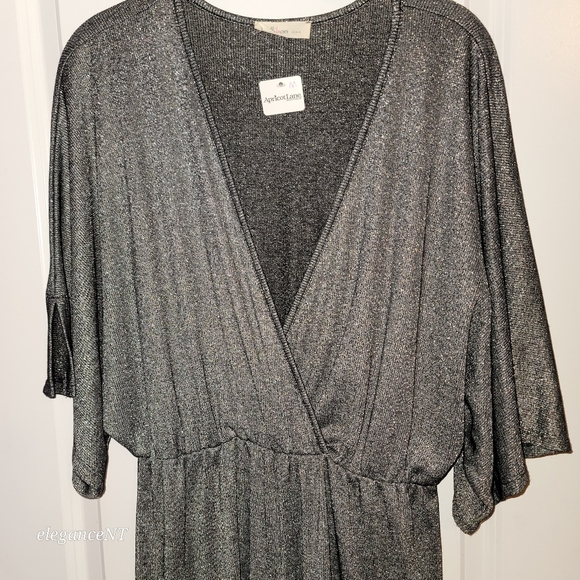 Apricot Lane Silver Shimmer short pant jumpsuit   Sz: M  NWT - Picture 3 of 8